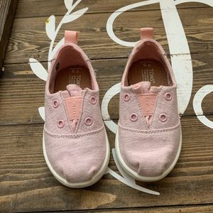 Toms pink shoes